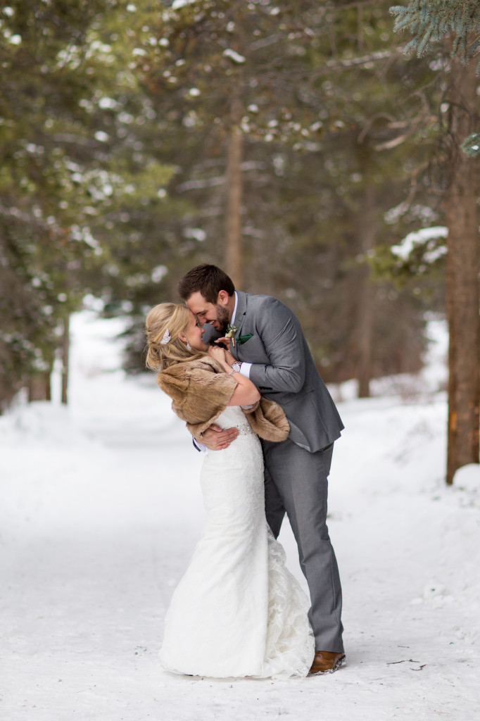 kellylemonphotography_vail_wedding_photographer_winterwedding-39