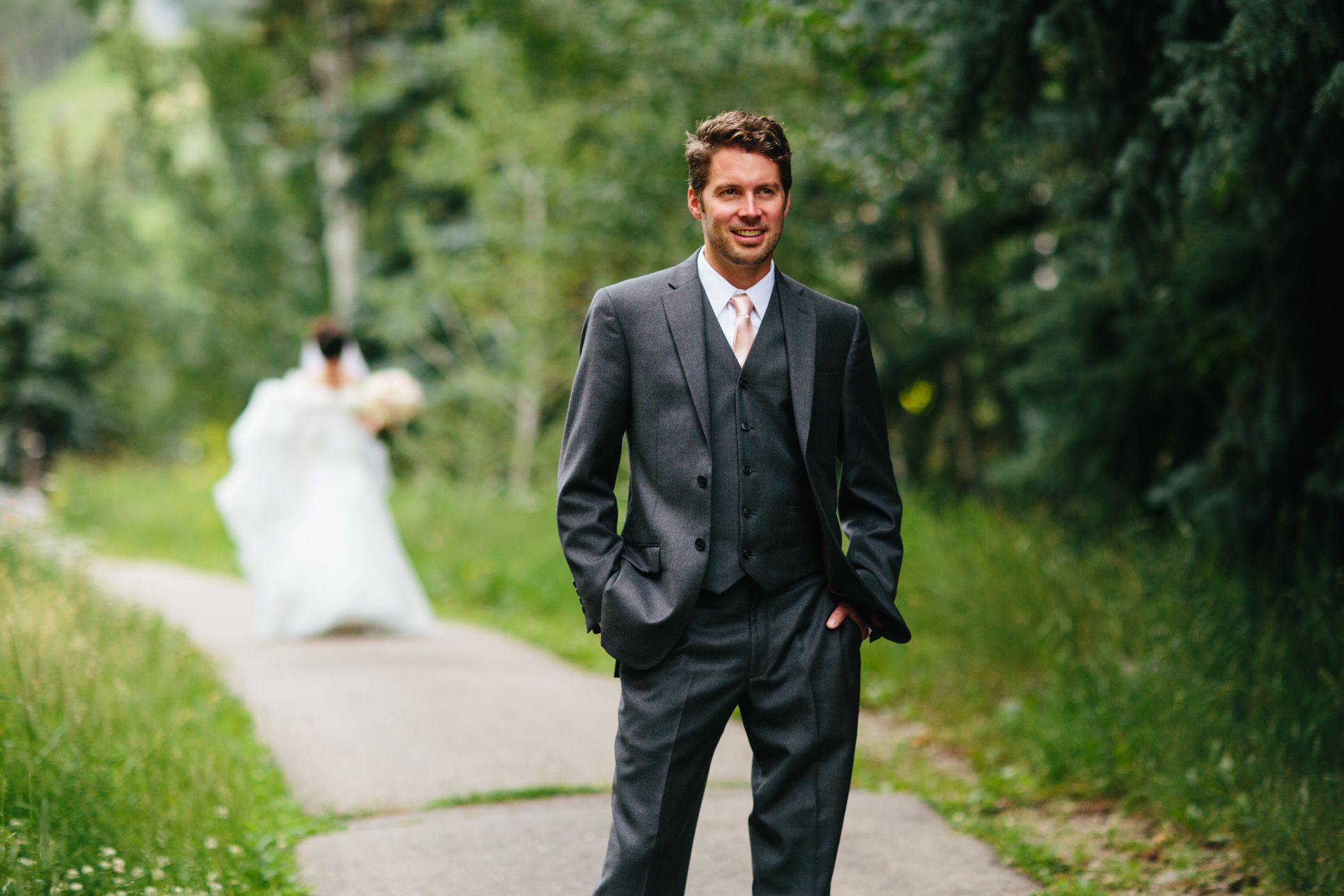 colorado mountain wedding photographer, colorado weddings, mountain wedding photographer, natural wedding photos