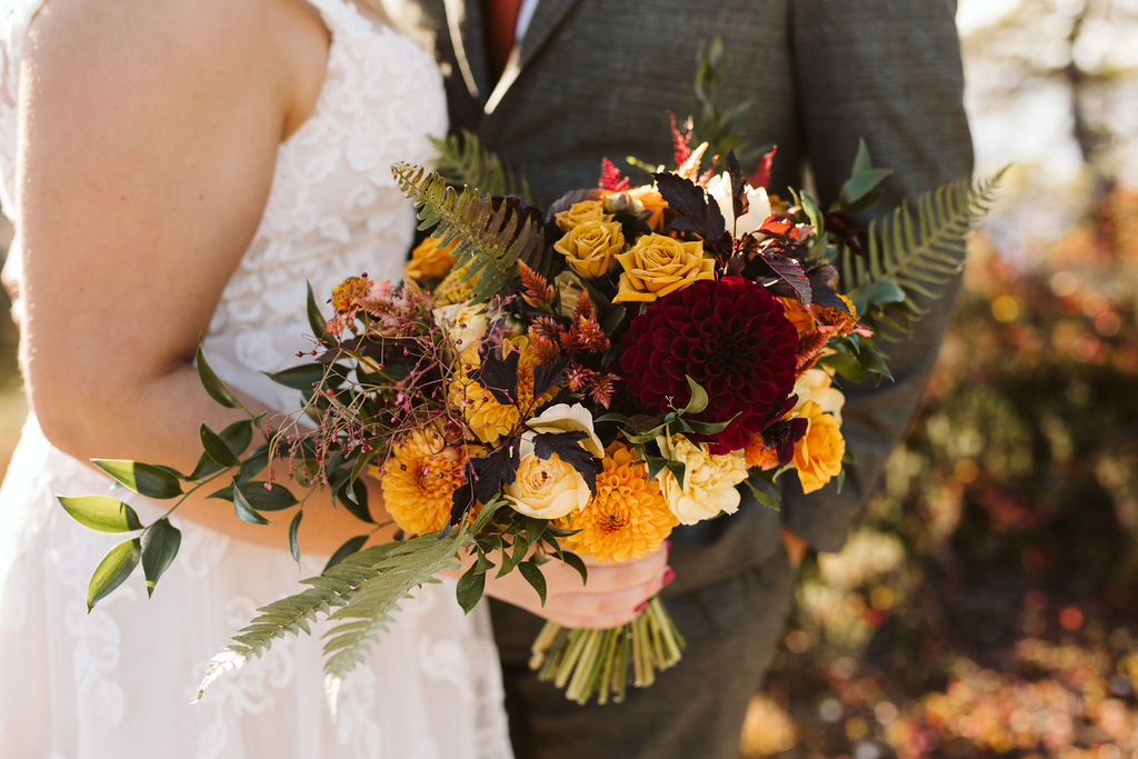 fall wedding florals