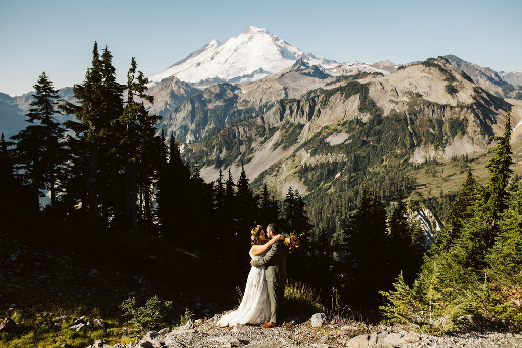 bride and groom elope in olympic national park