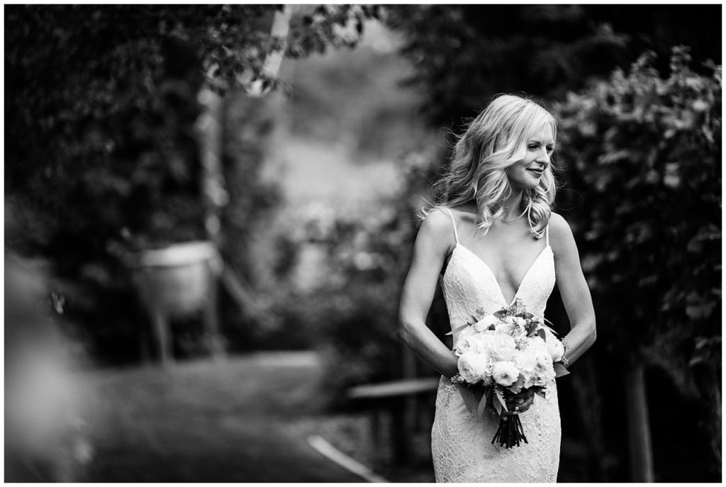 karmavineyardsweddinglakechelanseattleintimateweddingphotographer Karma vineyards wedding